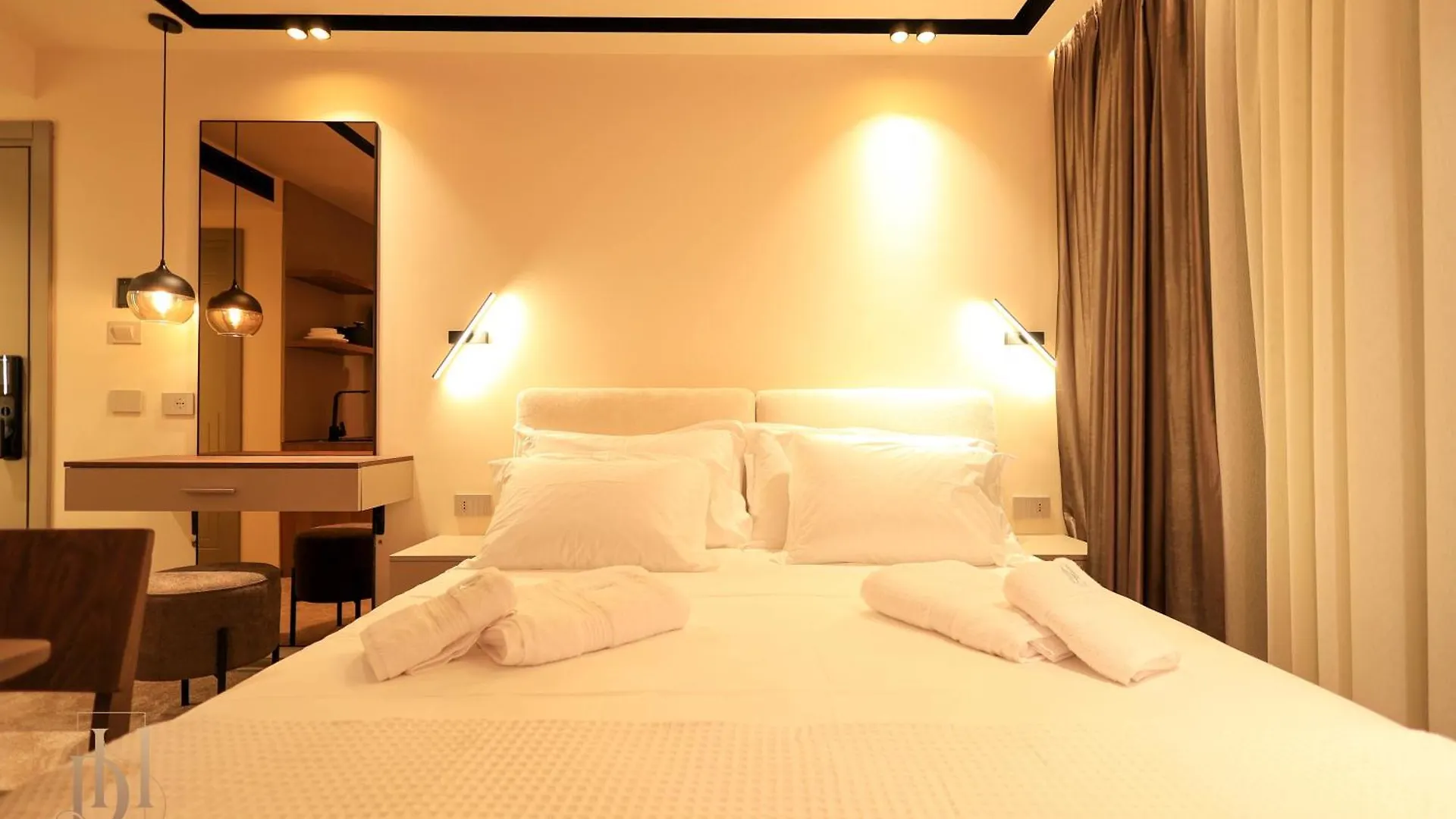 Deha Rooms & Apartments Tirana Albania